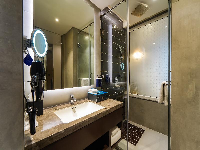 Radisson Blu Towers Kaushambi Delhi NCR image