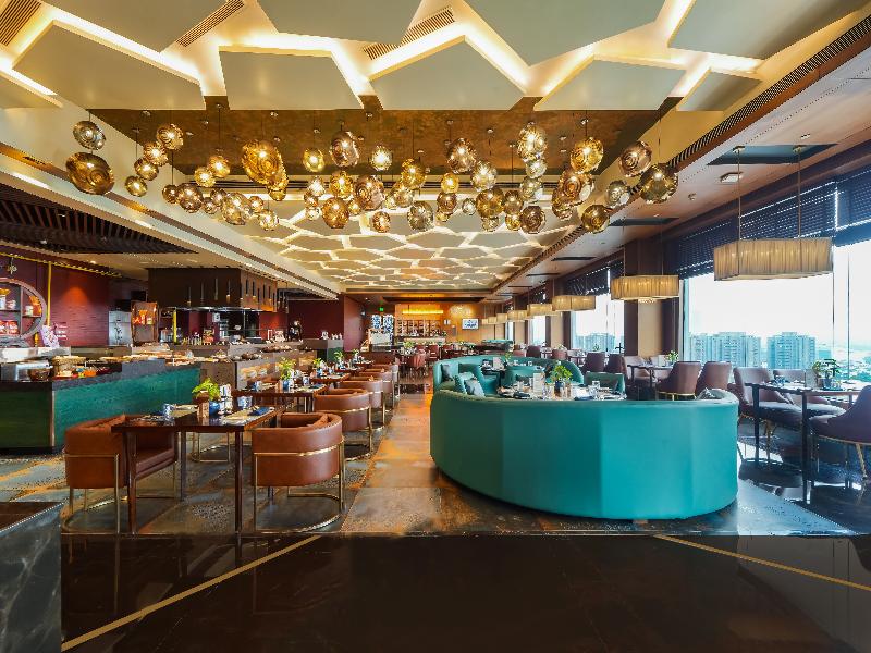 Radisson Blu Towers Kaushambi Delhi NCR image