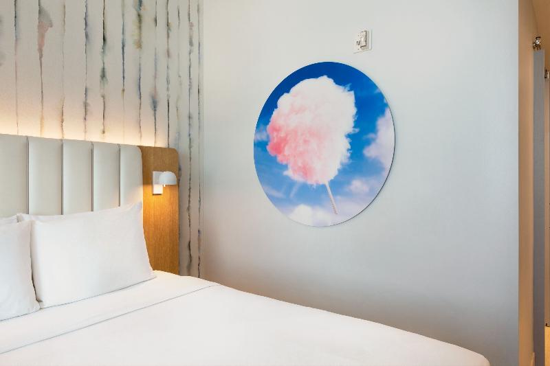 The Viv Hotel, Anaheim, a Tribute Portfolio Hotel image
