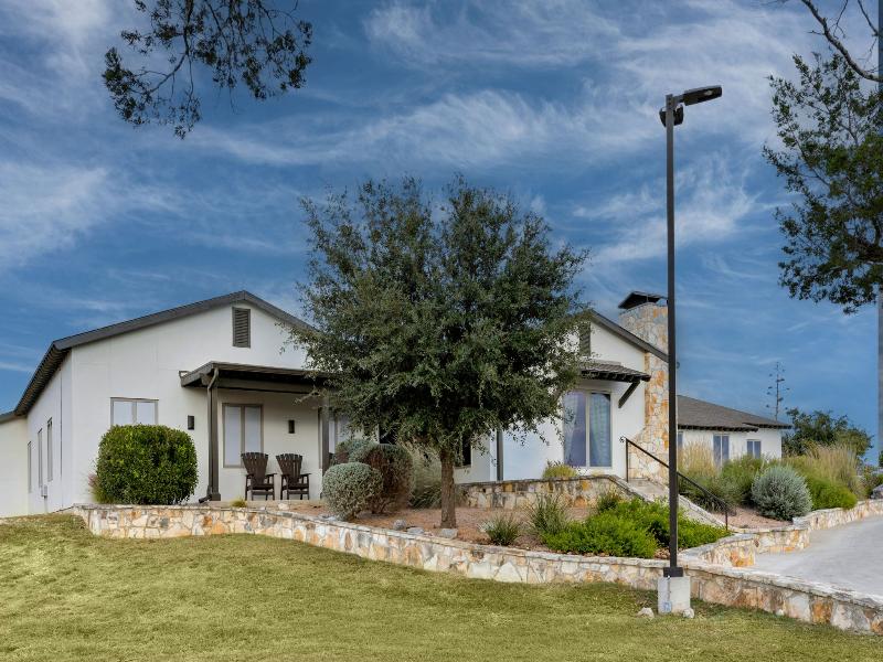 WorldMark Hunt – Stablewood Springs Resort image