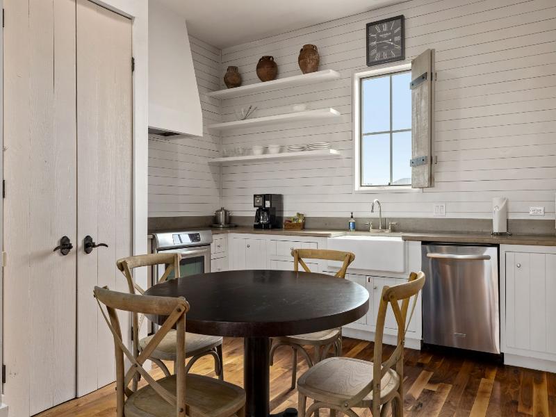 WorldMark Hunt – Stablewood Springs Resort image