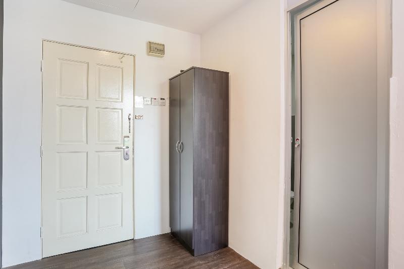 90460 Hotel Kl2f Rest & Go image