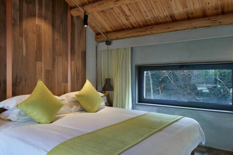 Xihu Memories Tree Hotel image