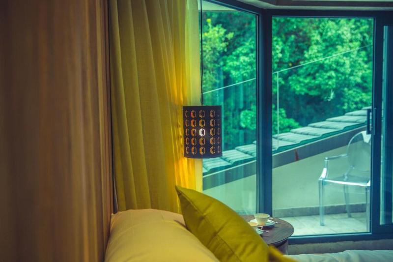 Xihu Memories Tree Hotel image