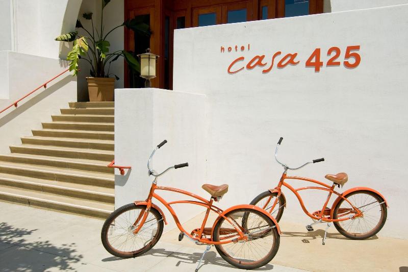 Casa 425 Lounge A Four Sisters Inn image