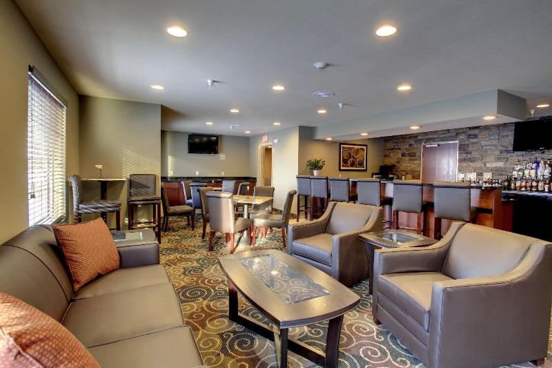 Cobblestone Inn And Suites Rugby image
