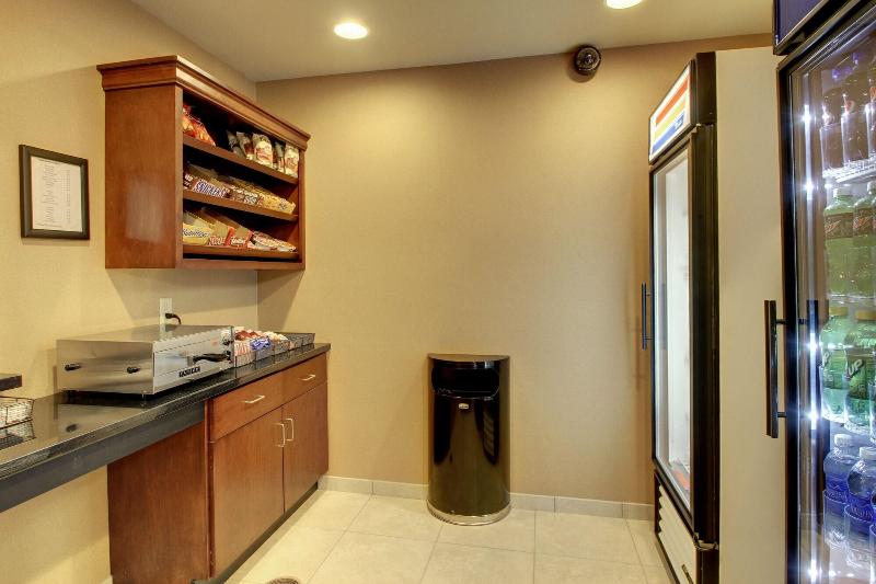 Cobblestone Inn And Suites Rugby image