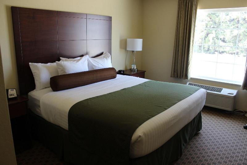 Cobblestone Inn And Suites Rugby image