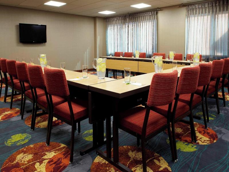 Courtyard By Marriott Ithaca Airport University image