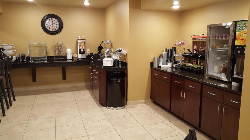 Cobblestone Inn Suites Cambridge image 3