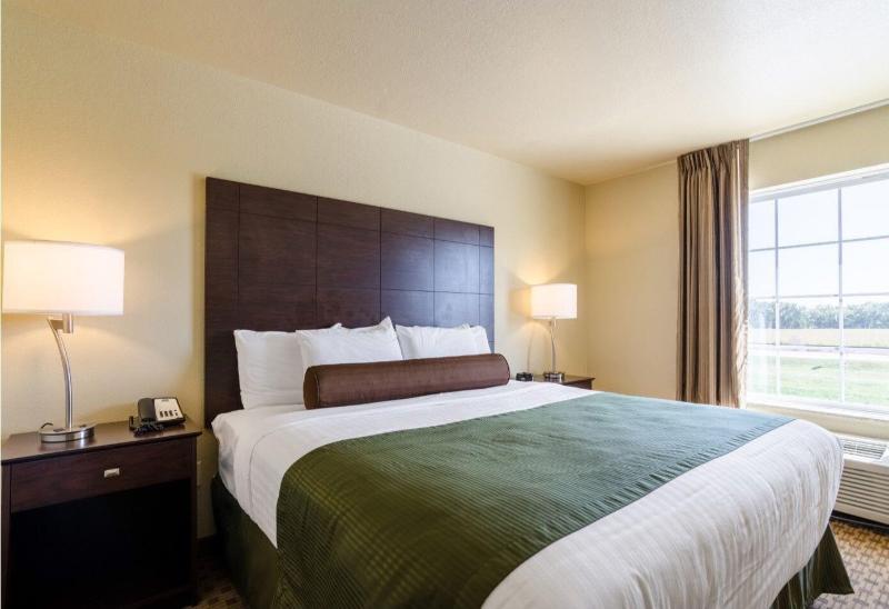 Cobblestone Inn Suites Cambridge image 4
