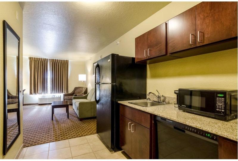 Cobblestone Inn Suites Cambridge image
