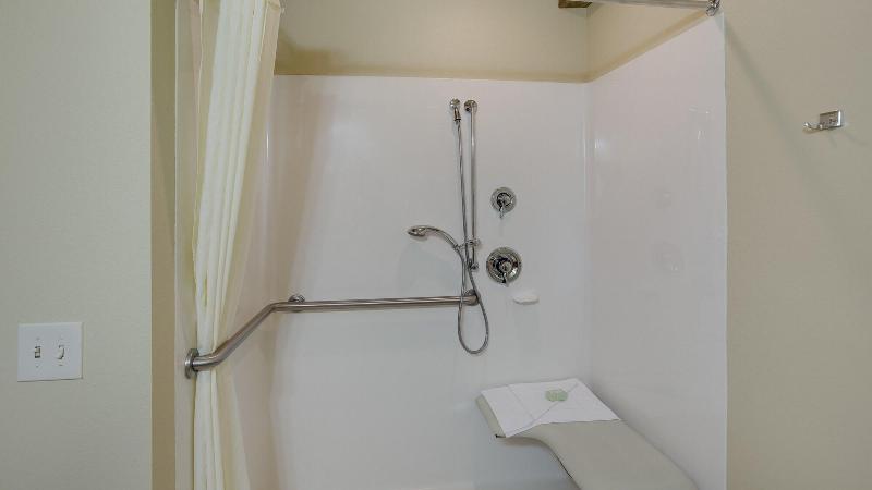 Cobblestone Inn Suites Durand image