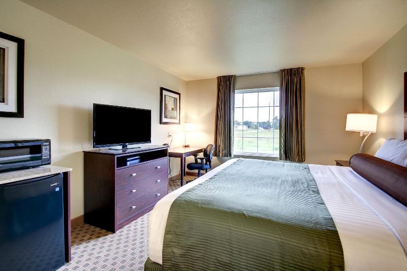Cobblestone Inn Suites Bloomfield image