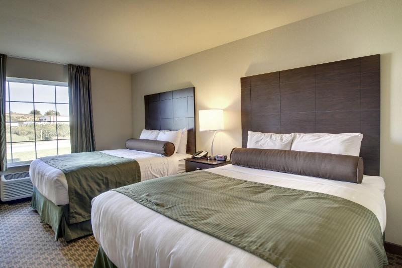 Cobblestone Inn Suites Bloomfield image