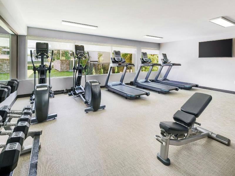 Courtyard By Marriott Los Angeles Woodland Hills image