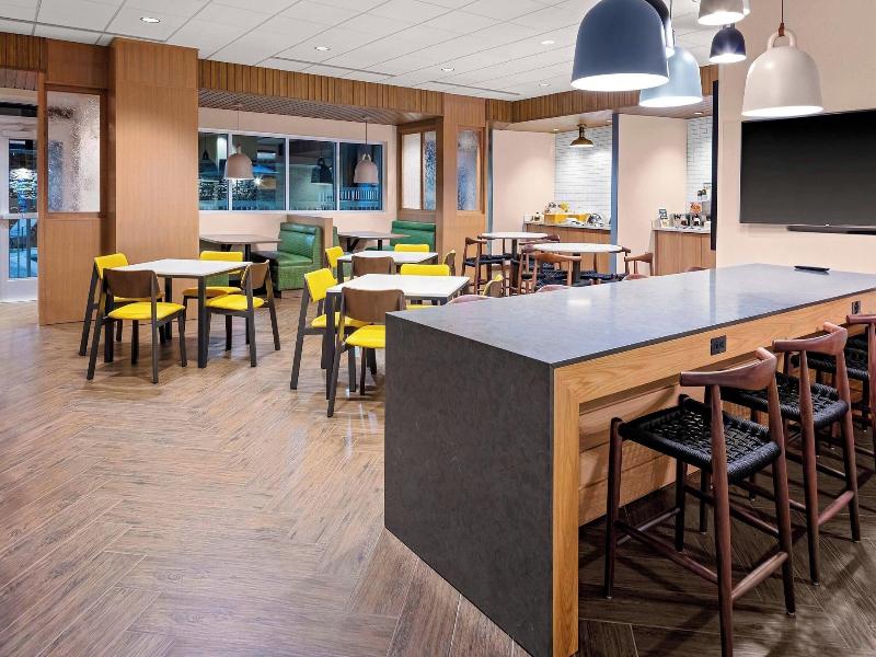 Fairfield Inn Suites By Marriott Memphis Colliervi