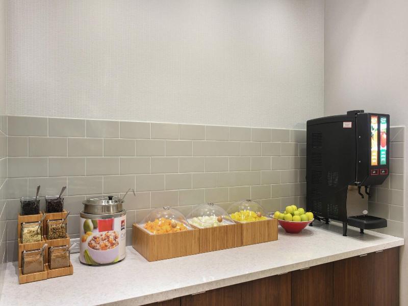 Fairfield Inn Suites By Marriott Dayton image
