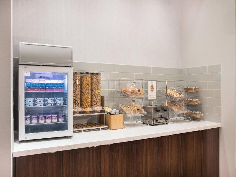 Fairfield Inn Suites By Marriott Dayton image
