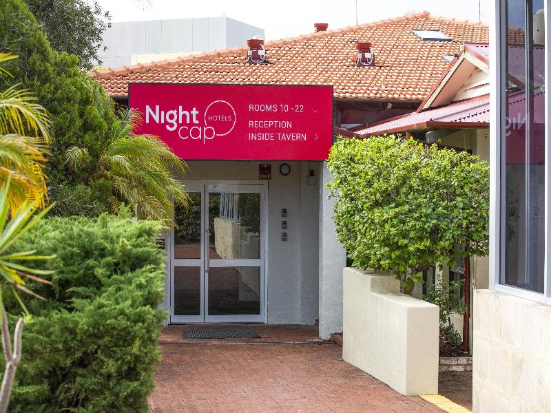 Nightcap At Wanneroo Tavern image