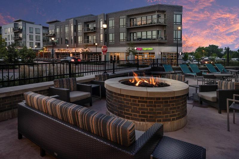 Towneplace Suites By Marriott Milwaukee Oak Creek image