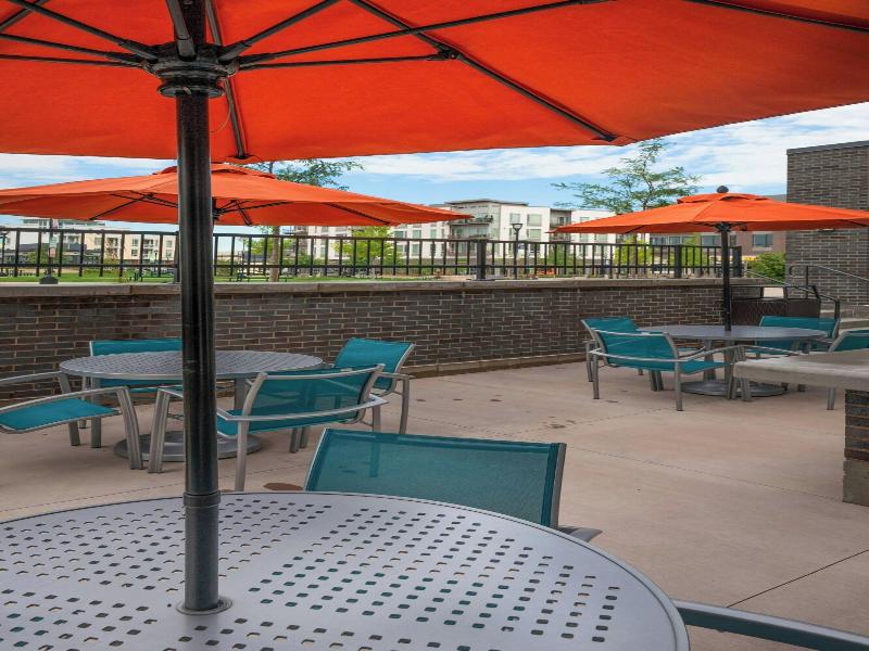 Towneplace Suites By Marriott Milwaukee Oak Creek image
