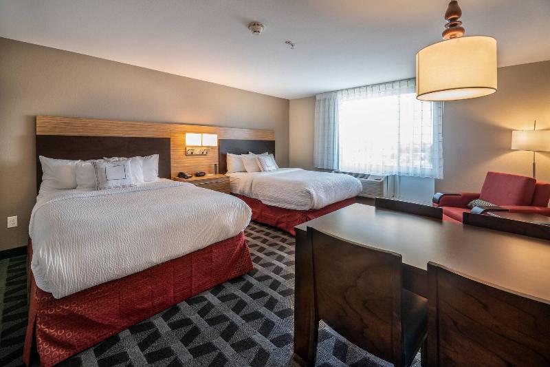 Towneplace Suites By Marriott Milwaukee Oak Creek image