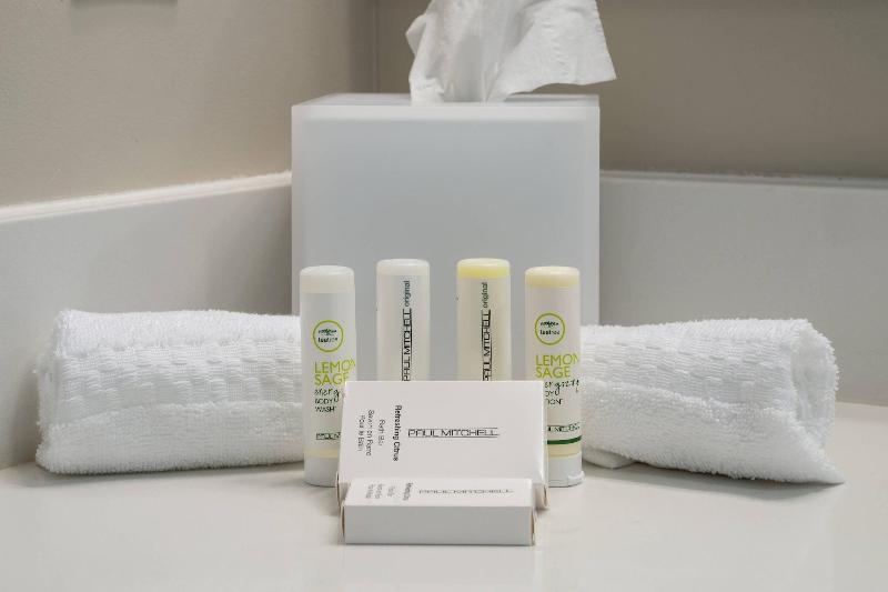 Towneplace Suites By Marriott Milwaukee Oak Creek image