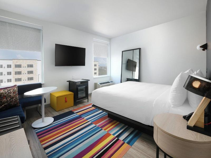 Aloft Austin Round Rock image