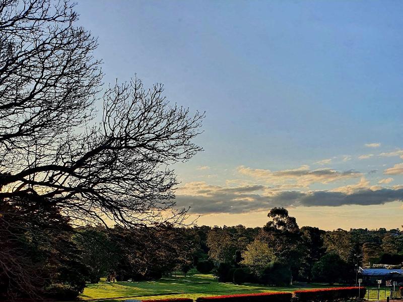 City Golf Club Motel image