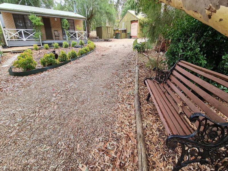 Barossa Country Cottages image