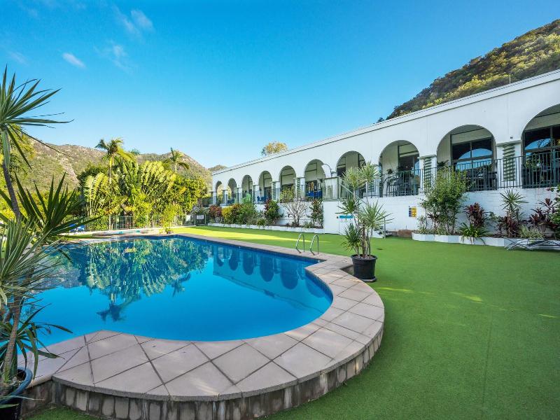 Amaroo On Mandalay Hotel