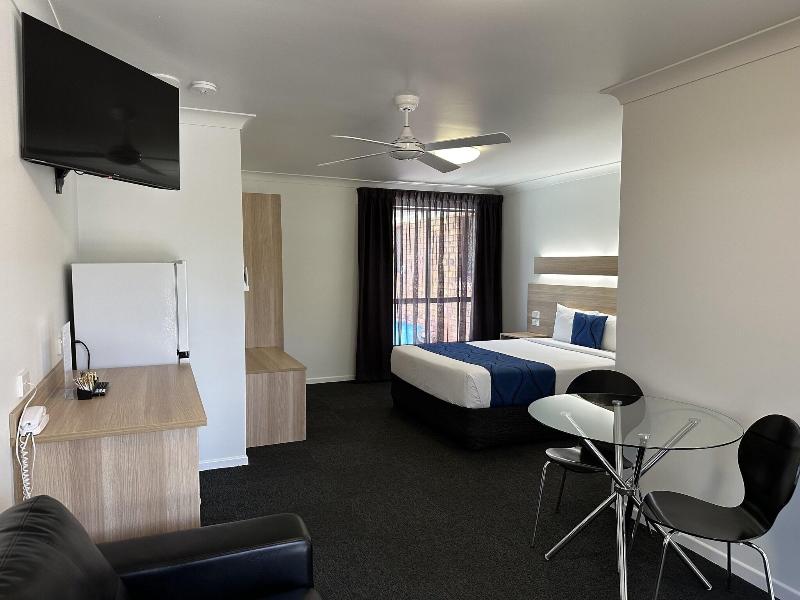 Logan City Motor Inn image