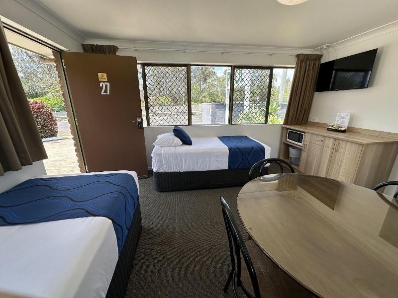 Logan City Motor Inn image