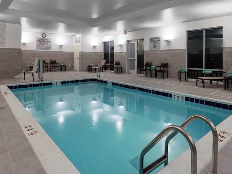 Courtyard By Marriott Indianapolis West Speedway image