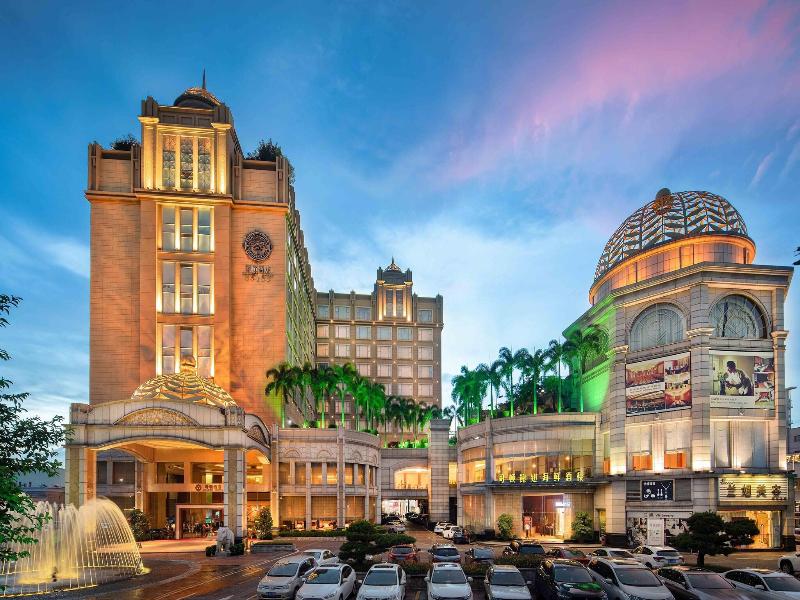 Golden Hotel image