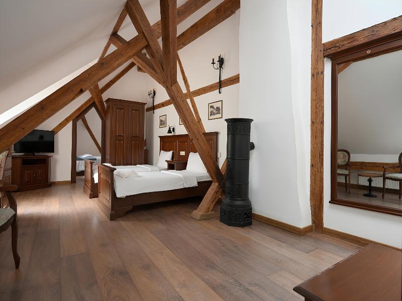 Casa Chitic - Nicolae Balcescu image