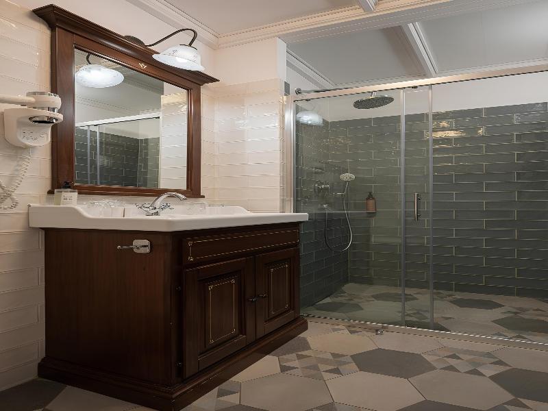 Casa Chitic - Nicolae Balcescu image