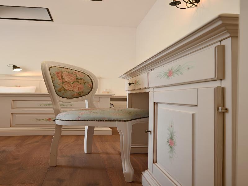Casa Chitic - Nicolae Balcescu image