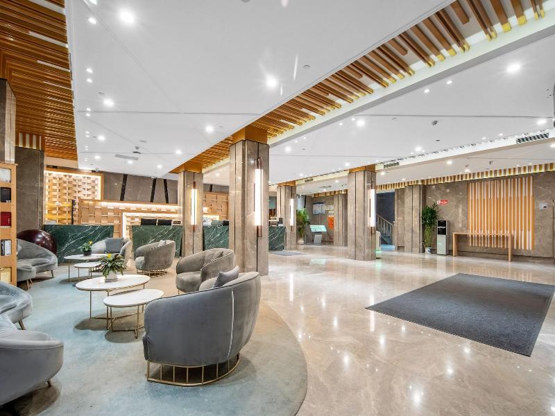Novotel Huashan image