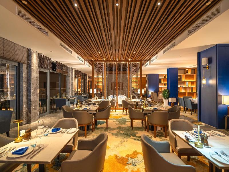 Movenpick Resort Waverly Phu Quoc image