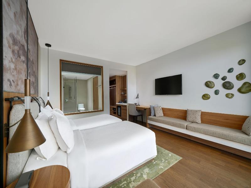 Movenpick Resort Waverly Phu Quoc image