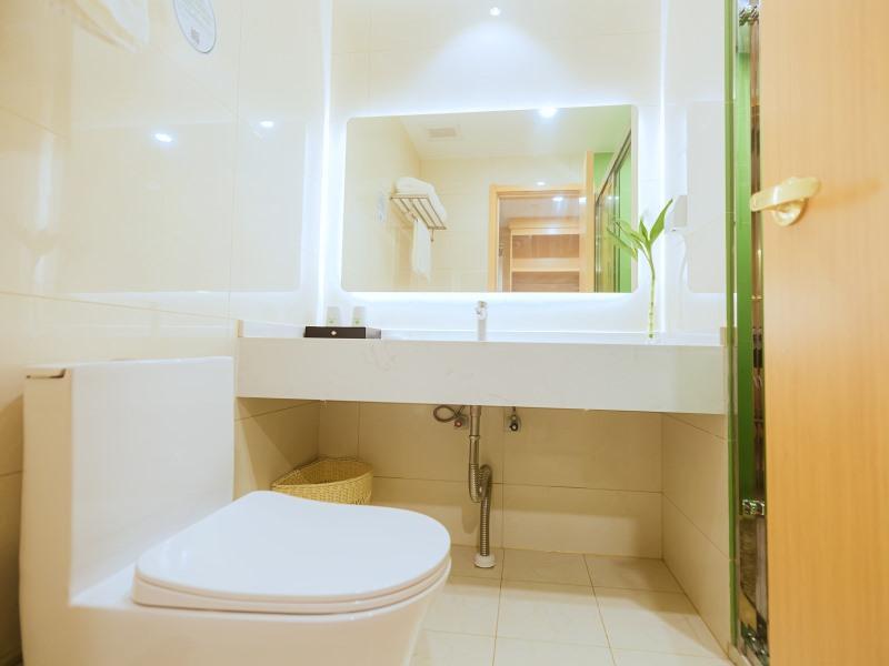 Greentree Inn Haining Chang An University Town image