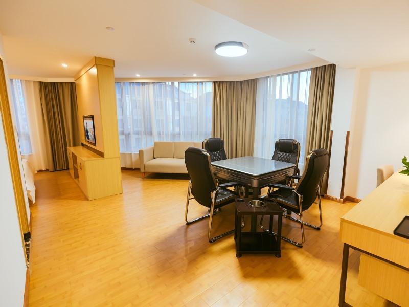 Greentree Inn Haining Chang An University Town image