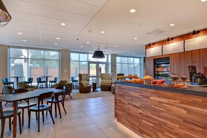 Courtyard By Marriott Jackson Madison image