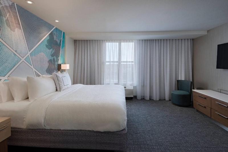 Courtyard By Marriott Jackson Madison image