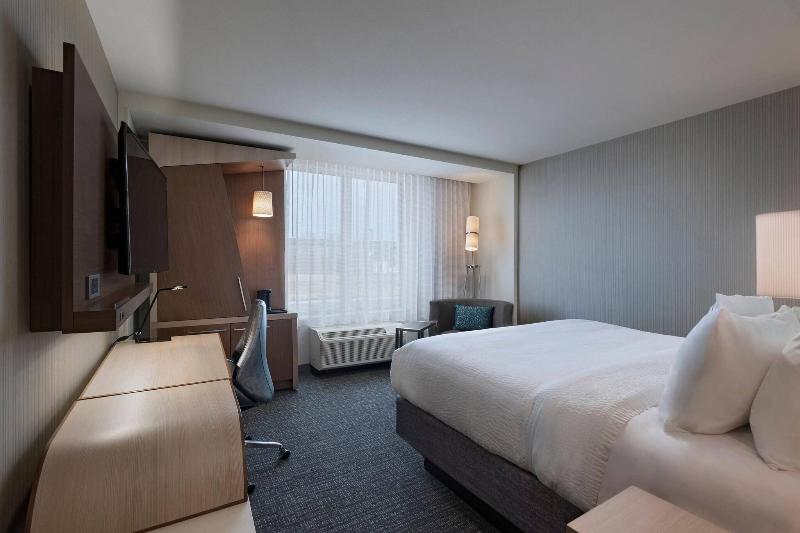 Courtyard By Marriott Jackson Madison image