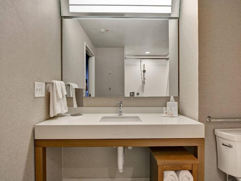 Courtyard By Marriott Jackson Madison image