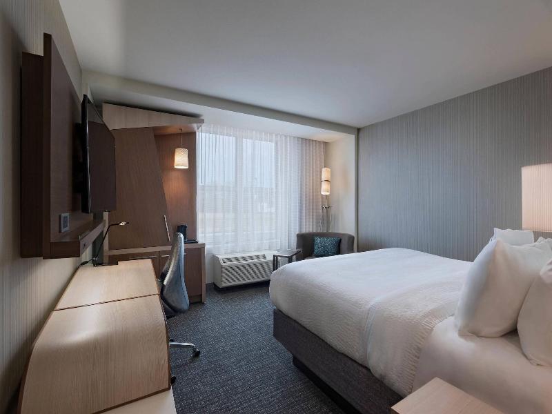 Courtyard By Marriott Jackson Madison image