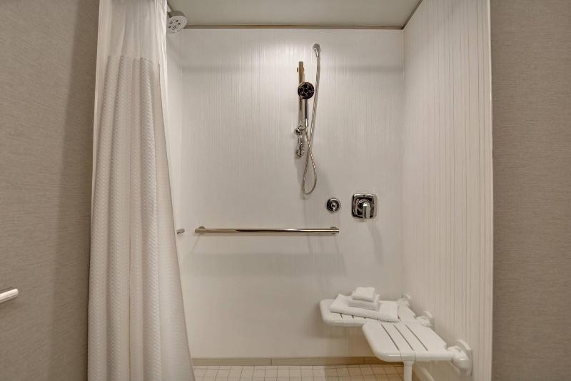 Courtyard By Marriott Jackson Madison image